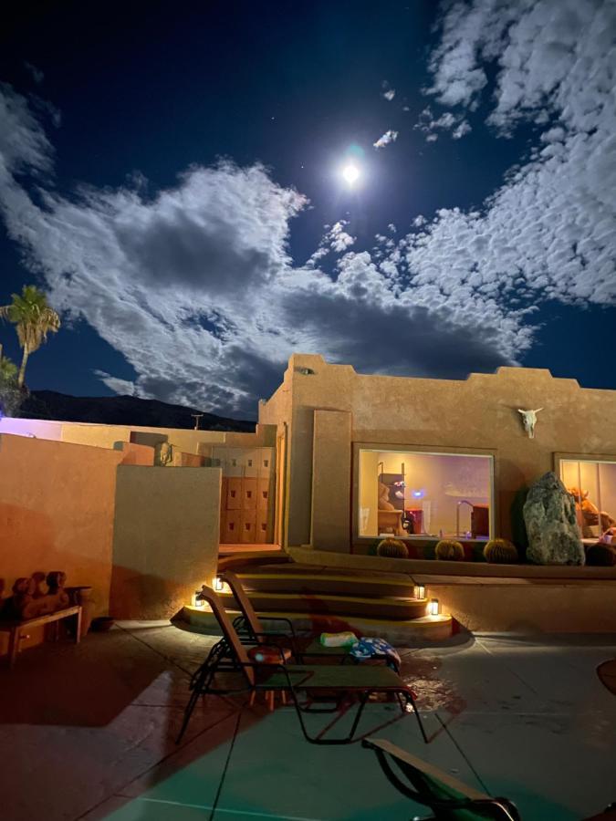 Mi Kasa Hot Springs 420,Adults Only, Clothing Optional Hotel Desert Hot Springs Exterior photo